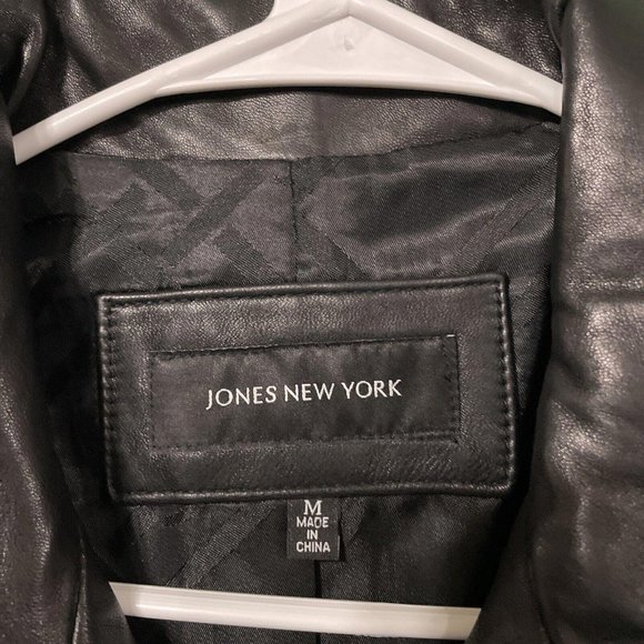 JONES NEW YORK Women's zip front LEATHER jacket in BLACK sz MEDIUM - EUC - Picture 5 of 9